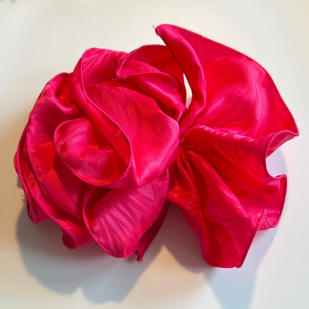 Vintage 80s 90s Hot Pink Big Puffy Hair Bow Barrette